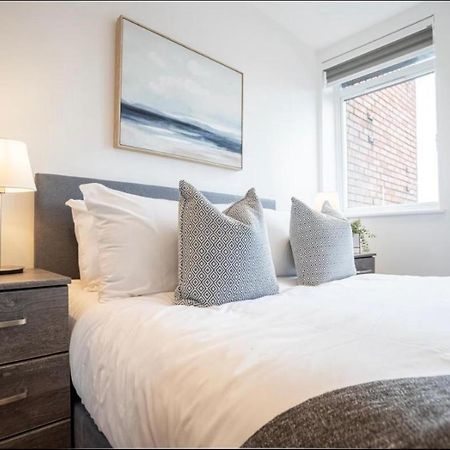 Two Bedrooms, Two Bath, Up To 3 Beds 1 Sofa - Slough Windsor Legoland Ngoại thất bức ảnh