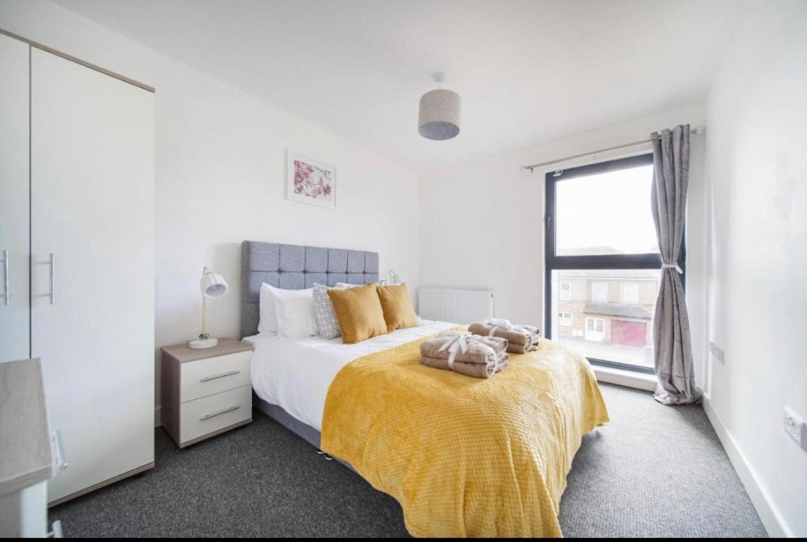 Two Bedrooms, Two Bath, Up To 3 Beds 1 Sofa - Slough Windsor Legoland Ngoại thất bức ảnh